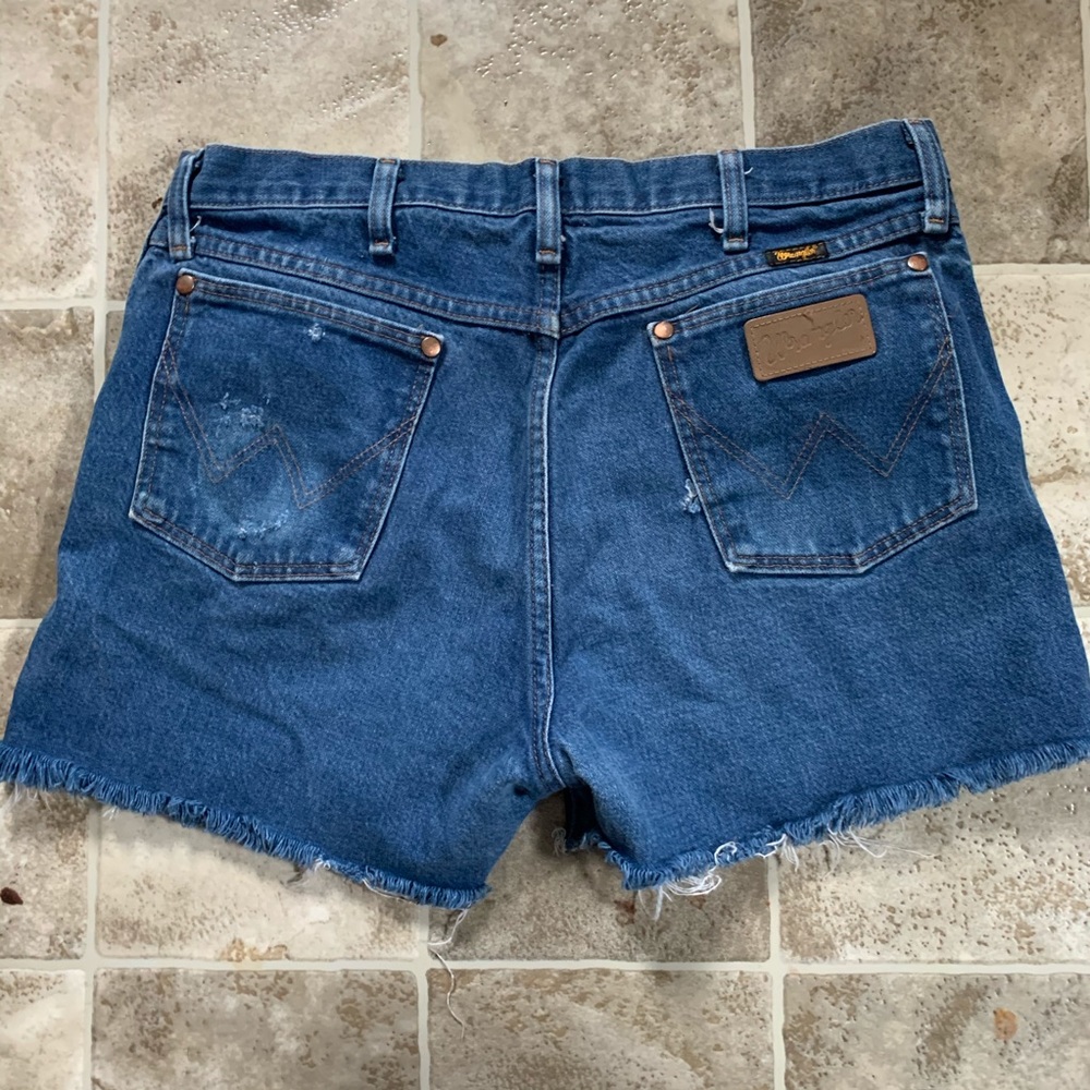 Wrangler cowboy cut cut offs
